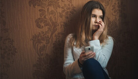 شبکه‌های اجتماعی احتمال افسردگی جوانان را افزایش می‌دهد
