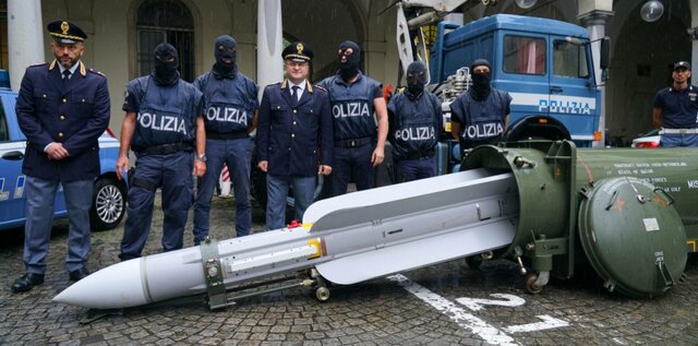 کشف یک موشک پیشرفته از گروه‌های افراطی در شمال ایتالیا