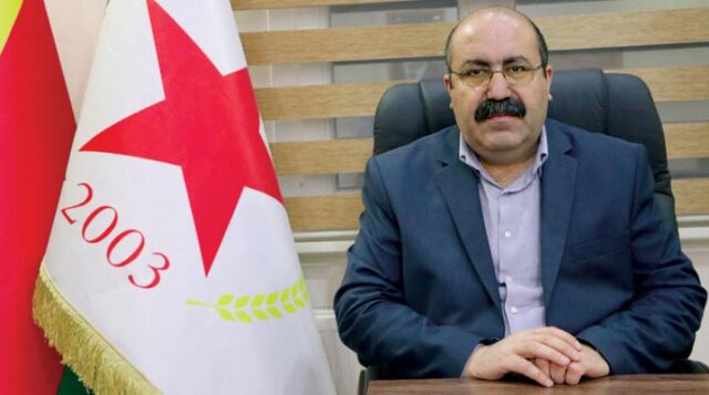 ابراز تردید رئیس حزب اتحاد دموکراتیک سوریه نسبت به موفقیت آمیز بودن کمیته قانون اساسی