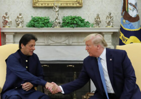 ترامپ برای رهایی از جنگ افغانستان دست به دامن خان شد