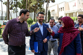 محمدجواد آذری جهرمی در حاشیه جلسه هیات دولت