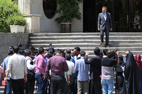 محمود واعظی در حاشیه جلسه هیات دولت