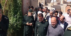 بازدید فرمانده کل سپاه از مناطق زلزله‌زده مسجدسلیمان