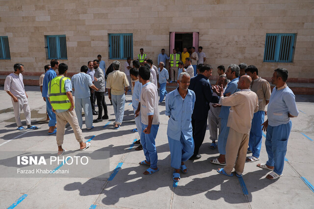 جمع‌آوری روزانه ۱۰۰ معتاد متجاهر طبق پروتکل‌های مقابله با کرونا/ نگهداری معتادان در فشافویه