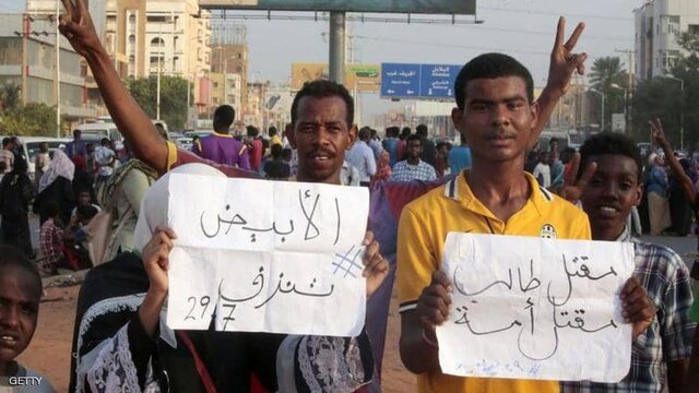 عوامل تیراندازی به دانش‌آموزان سودانی شناسایی و بازداشت شدند/ آغاز مذاکرات حول سند قانون اساسی