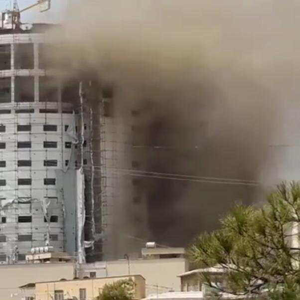 هتل مزاحمِ ارگ کریمخان آتش گرفت