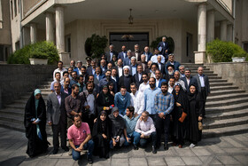 عکس یادگاری خبرنگاران با حجت‌الاسلام والمسلمین حسن روحانی، رییس جمهور در حاشیه جلسه امروز هیأت دولت
