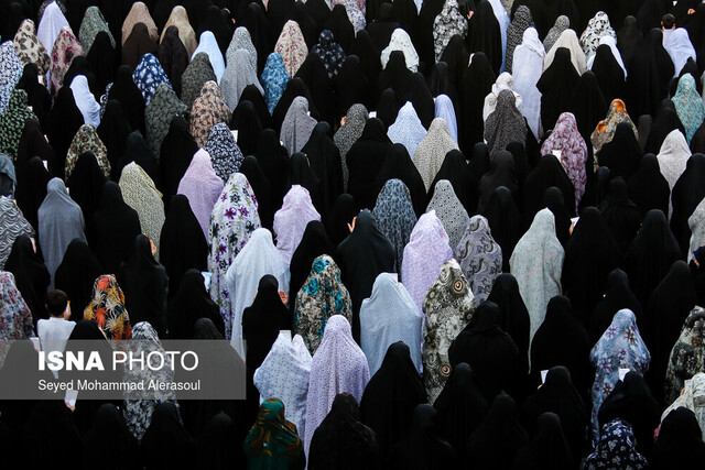 هزینه های مصلی خمینی شهر تامین شود هزینه های مصلی خمینی شهر تامین شود