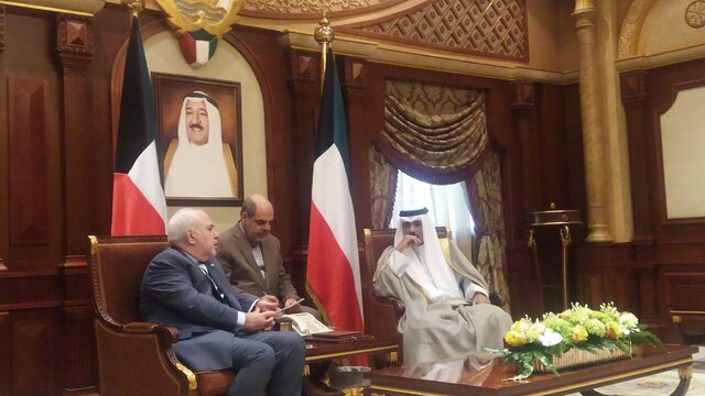 ظریف: روابط ایران و کویت دوستانه و برادرانه است