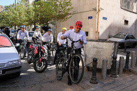 دوچرخه سواری شهردار تهران، معاون وزیر بهداشت و رییس نظام پزشکی کشور به مناسبت روز…