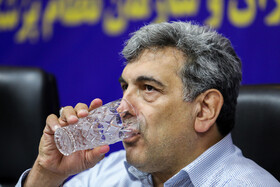 پیروز حناچی در مراسم امضای تفاهم‌نامه شهرداری تهران با سازمان نظام پزشکی