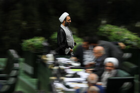 علیرضا سلیمی، نماینده مردم محلات و دلیجان در جلسه علنی امروز مجلس شورای اسلامی