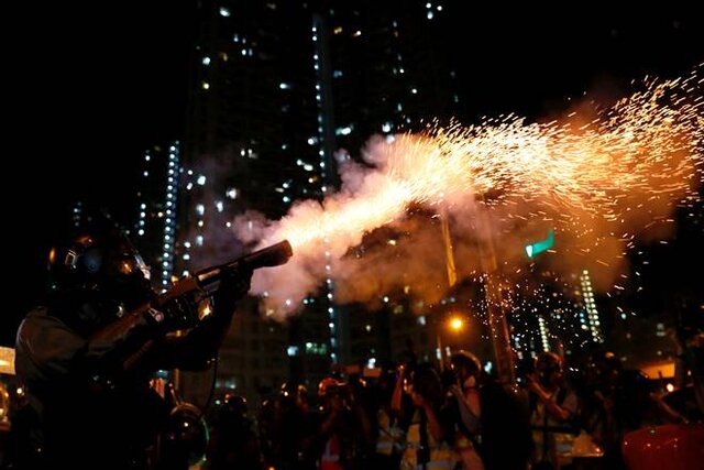 بازداشت ۲۹ معترض هنگ‌کنگی در درگیری‌های شبانه