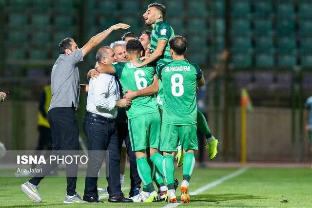 اولین برد منصوریان و ذوب آهن در فصل جدید لیگ برتر