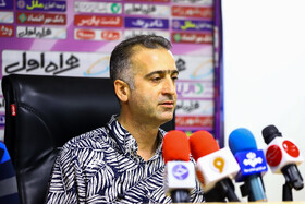 فرهاد کمالوند سرمربی تیم پارس جنوبی جم 