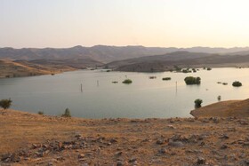 به زیر آب رفتن روستاهای "پرنوشته" و "تلخاب تاجدین" از توابع مسجدسلیمان بعد از آبگیری سد «گتوند»