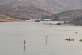 به زیر آب رفتن روستاهای "پرنوشته" و "تلخاب تاجدین" از توابع مسجدسلیمان بعد از آبگیری سد «گتوند»