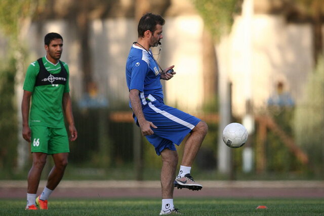 چند استقلالی، همچنان در اعتصاب؟