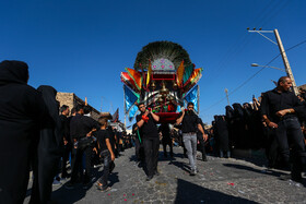 ورود نمادین کاروان امام حسین(ع) به دشت کربلا