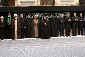 مراسم عزاداری حضرت اباعبدالله الحسین(ع) در شام غریبان با حضور مقام معظم رهبری
