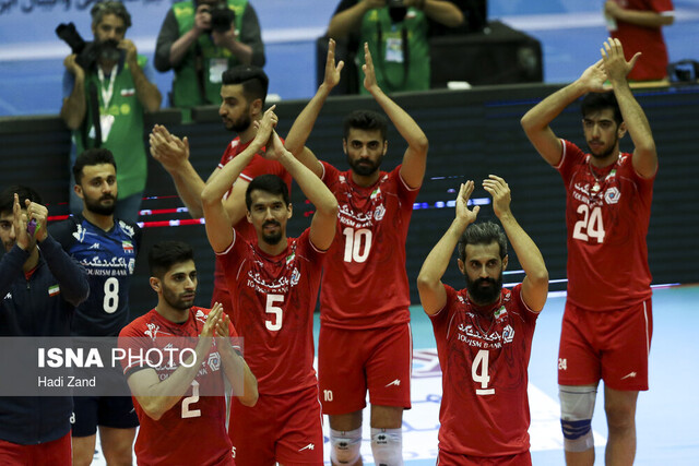 دیدار تیم‌های والیبال ایران و قطر
