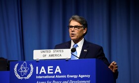 ادعای وزیر انرژی آمریکا در پی  شکست این کشور در فشار حداکثری علیه ایران