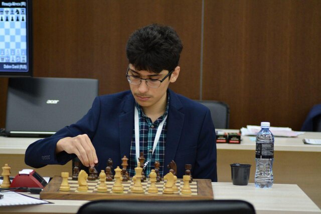 پیروزی فیروزجا مقابل شطرنج‌باز میزبان در رقابت‌های سوپرتورنمنت هلند