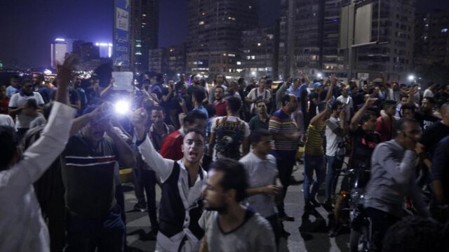 تظاهرات مصری‌ها برای برکناری سیسی ادامه دارد/ اعتراضات علیه رئیس جمهور مصر در آمریکا و کانادا