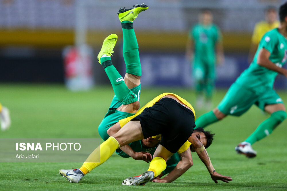 Zenit Defeats Sepahan in Friendly Match [VIDEO] -  (Iran  Football League)