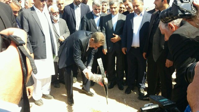 مدرسه شبانه روزی ۹ کلاسه "درح" سربیشه کلنگ‌زنی شد