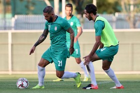 ادامه مصدومیت دژاگه و غیبت حسینی و پورعلی‌گنجی در تمرین گروهی تیم ملی فوتبال ایران