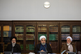 جلسه شورای عالی انقلاب فرهنگی
