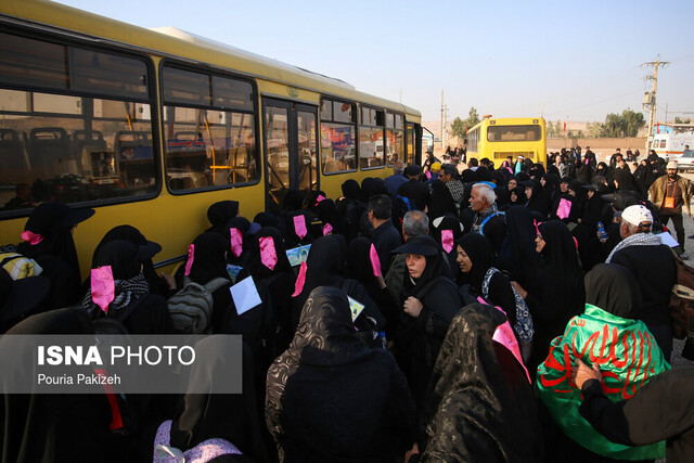 تجری: بیش از ۱۰۰ هزار نفر از مرز خسروی عازم راهپیمایی اربعین شدند