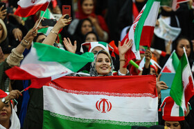 شادی برای ۱۴ گل