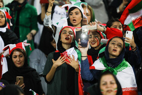 شادی برای ۱۴ گل