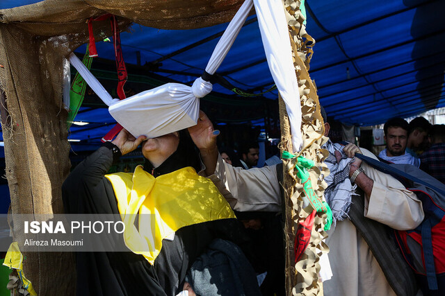 اولین کاروان زائران افغانستانی اربعین از مرز دوغارون وارد ایران شد