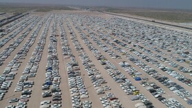 آغاز عملیات انتقال خودروهای رها شده سطح شهر مهران به پارکینگ