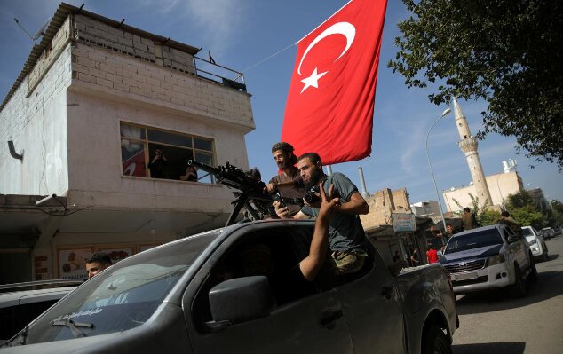 ترکیه: نیروهای کرد باعث تخلیه یک زندان از نیروهای داعش در سوریه شدند