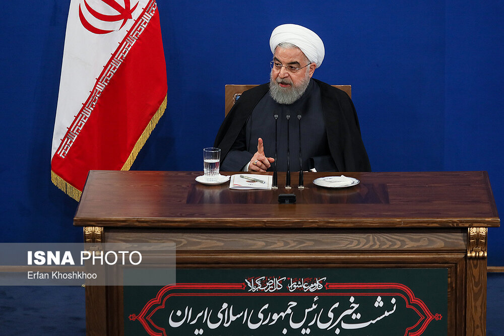 روحانی: با ضعف پای میز مذاکره نمی رویم