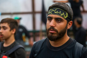 چشمان «منتظر»
