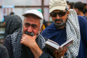 چشمان «منتظر»