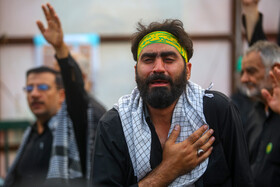 چشمان «منتظر»