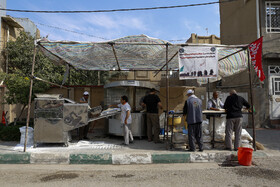 خدمت‌رسانی به زائران اربعین حسینی