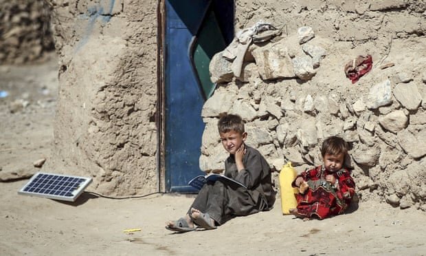 «خط فقر» معاش تهرانی‌ها اعلام شد/ ۱۶ میلیون ایرانی زیرخط فقر/ ۲۰ درصد فقرا تحت پوشش‌