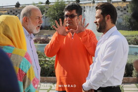 «سلفی با دموکراسی» به نیمه رسید