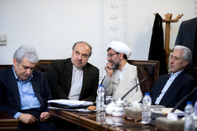 منصور غلامی، سلطانی فر و سورنا ستاری در جلسه شورای عالی انقلاب فرهنگی