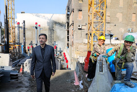 بازدید پرویز فتاح از روند ساخت و پیشرفت ساختمان پلاسکو