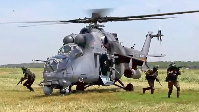 همکاری نظامی روسیه-نیجریه؛ فروش ۱۲ بالگرد تهاجمی به آبوجا