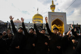 عزاداری شهادت امام رضا(ع) در حرم مطهر رضوی