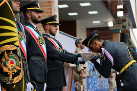 مراسم مشترک دانش‌آموختگی دانشجویان دانشگاه‌های افسری ارتش در دانشگاه پدافند هوایی خاتم‌الانبیاء(ص) با حضور مقام معظم رهبری